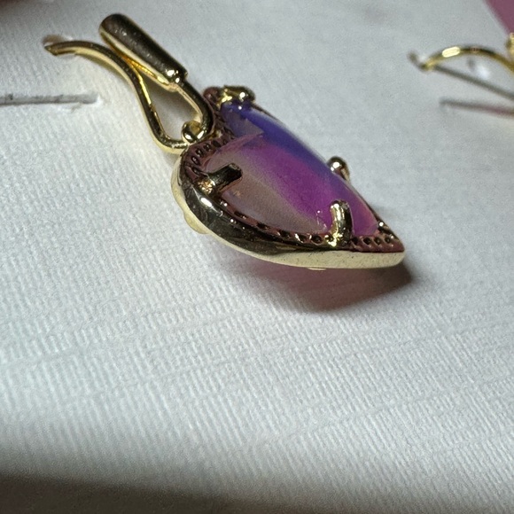 Kendra Scott Purple & Pink Heart Drop Earrings NWT - Picture 3 of 5
